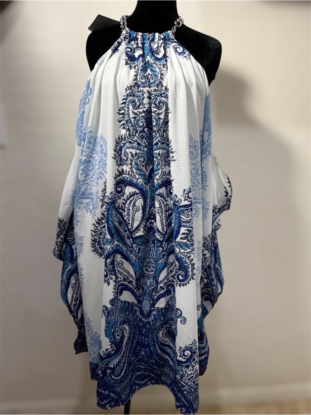 Premier Amour NWT Blue Paisley Cold Shoulder Chain Neck Dress Size 10